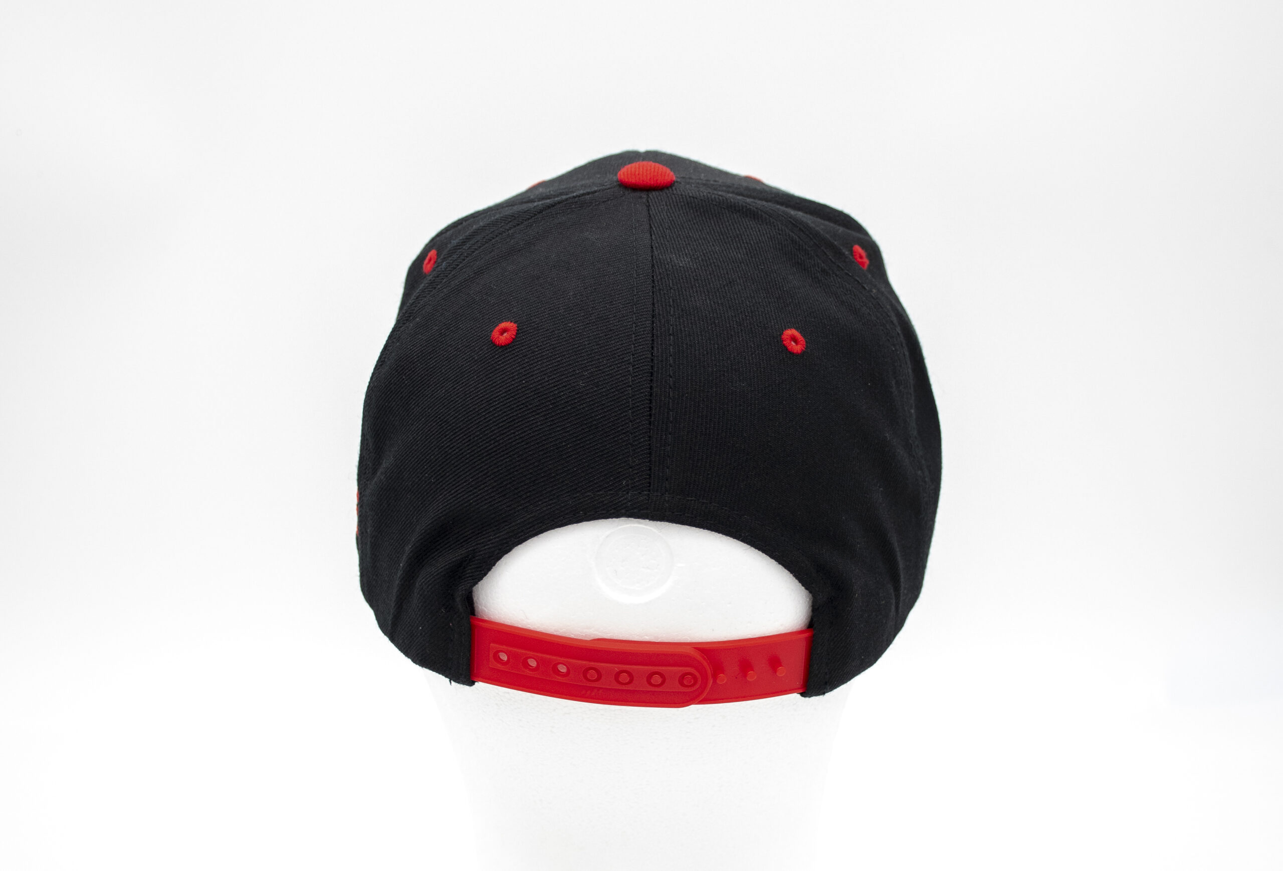Snapback-Heimatliebe-Tiroler-Adler-rot-schwarz-hinten-aewerbetechnik